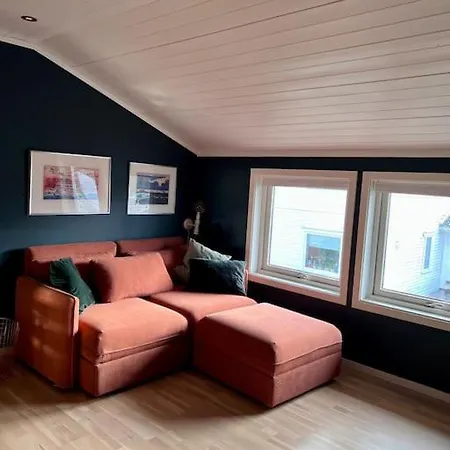 Trivelig Leilighet Med Uteplass Pa Lund Kristiansand